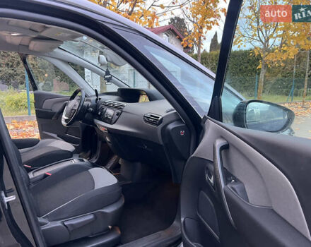 Сітроен Гранд С4 Пікассо 2015 у Львові на Automoto.ua Чорний Сітроен Гранд С4 Пікассо, об'ємом двигуна 1.6 л та пробігом 213 тис. км за 12300 $, фото 51 на Automoto.ua