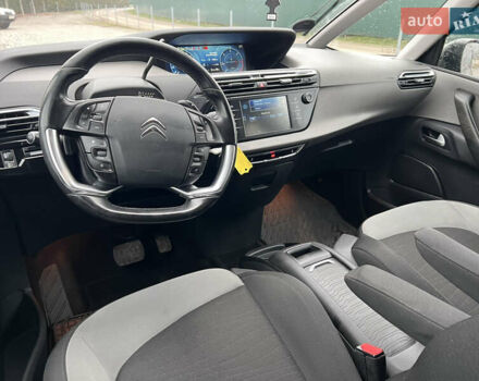 Черный Ситроен Гранд С4 Пикассо, объемом двигателя 1.6 л и пробегом 213 тыс. км за 12100 $, фото 30 на Automoto.ua