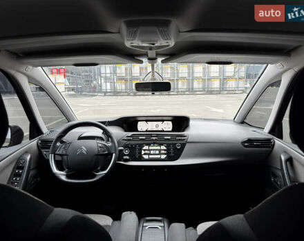 Чорний Сітроен Гранд С4 Пікассо, об'ємом двигуна 2 л та пробігом 271 тис. км за 9499 $, фото 6 на Automoto.ua