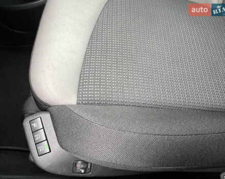 Чорний Сітроен Гранд С4 Пікассо, об'ємом двигуна 2 л та пробігом 240 тис. км за 13600 $, фото 80 на Automoto.ua