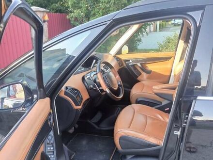 Черный Ситроен Гранд С4 Пикассо, объемом двигателя 2 л и пробегом 235 тыс. км за 7200 $, фото 1 на Automoto.ua