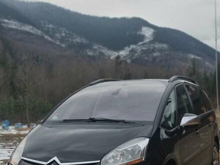 Ситроен Гранд С4 Пикассо 2010 в Калуше на Automoto.ua Черный Ситроен Гранд С4 Пикассо, объемом двигателя 1.6 л и пробегом 261 тыс. км за 6000 $, фото 1 на Automoto.ua