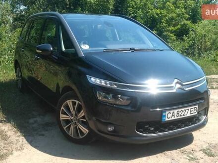 Ситроен Гранд С4 Пикассо 2014 в Звенигородка на Automoto.ua Черный Ситроен Гранд С4 Пикассо, объемом двигателя 2 л и пробегом 275 тыс. км за 10399 $, фото 1 на Automoto.ua