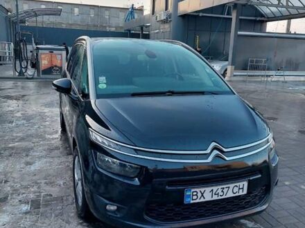 Ситроен Гранд С4 Пикассо 2015 в Хмельницком на Automoto.ua Черный Ситроен Гранд С4 Пикассо, объемом двигателя 1.6 л и пробегом 255 тыс. км за 12500 $, фото 1 на Automoto.ua