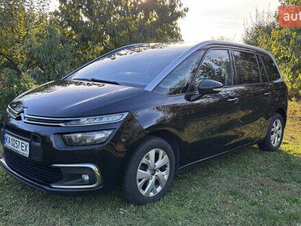 Ситроен Гранд С4 Пикассо 2016 в Борисполе на Automoto.ua Черный Ситроен Гранд С4 Пикассо, объемом двигателя 1.56 л и пробегом 263 тыс. км за 12700 $, фото 1 на Automoto.ua