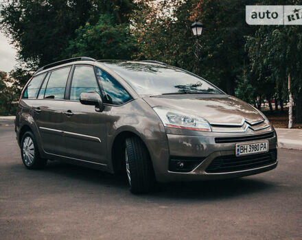 Коричневий Сітроен Гранд С4 Пікассо, об'ємом двигуна 2 л та пробігом 230 тис. км за 7100 $, фото 1 на Automoto.ua