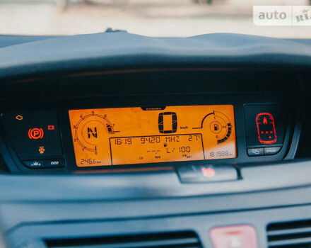 Коричневий Сітроен Гранд С4 Пікассо, об'ємом двигуна 2 л та пробігом 230 тис. км за 7100 $, фото 30 на Automoto.ua