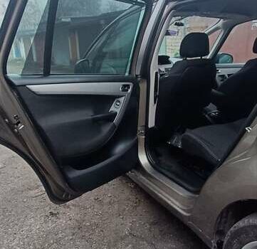 Коричневый Ситроен Гранд С4 Пикассо, объемом двигателя 1.6 л и пробегом 186 тыс. км за 4600 $, фото 14 на Automoto.ua