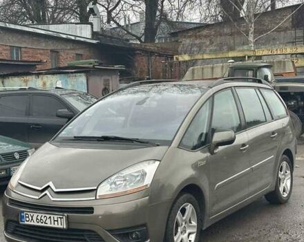 Коричневый Ситроен Гранд С4 Пикассо, объемом двигателя 1.6 л и пробегом 186 тыс. км за 4600 $, фото 27 на Automoto.ua