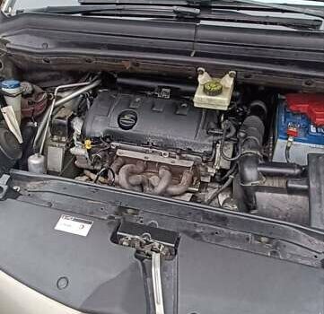 Коричневый Ситроен Гранд С4 Пикассо, объемом двигателя 1.6 л и пробегом 186 тыс. км за 4600 $, фото 23 на Automoto.ua