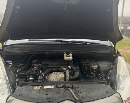 Коричневий Сітроен Гранд С4 Пікассо, об'ємом двигуна 1.6 л та пробігом 345 тис. км за 5900 $, фото 14 на Automoto.ua