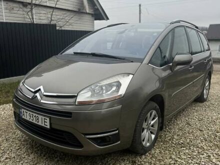 Коричневый Ситроен Гранд С4 Пикассо, объемом двигателя 1.6 л и пробегом 345 тыс. км за 5900 $, фото 1 на Automoto.ua