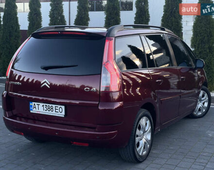 Красный Ситроен Гранд С4 Пикассо, объемом двигателя 1.56 л и пробегом 215 тыс. км за 5999 $, фото 7 на Automoto.ua