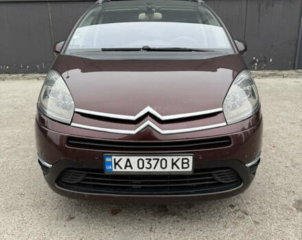 Красный Ситроен Гранд С4 Пикассо, объемом двигателя 1.56 л и пробегом 299 тыс. км за 6200 $, фото 1 на Automoto.ua