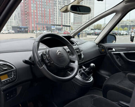 Красный Ситроен Гранд С4 Пикассо, объемом двигателя 1.56 л и пробегом 299 тыс. км за 6200 $, фото 8 на Automoto.ua