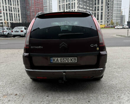 Красный Ситроен Гранд С4 Пикассо, объемом двигателя 1.56 л и пробегом 299 тыс. км за 6200 $, фото 5 на Automoto.ua