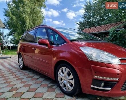 Ситроен Гранд С4 Пикассо 2012 в Тернополе на Automoto.ua Красный Ситроен Гранд С4 Пикассо, объемом двигателя 1.56 л и пробегом 264 тыс. км за 8500 $, фото 9 на Automoto.ua