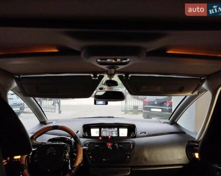 Ситроен Гранд С4 Пикассо 2012 в Тернополе на Automoto.ua Красный Ситроен Гранд С4 Пикассо, объемом двигателя 1.56 л и пробегом 264 тыс. км за 8500 $, фото 37 на Automoto.ua