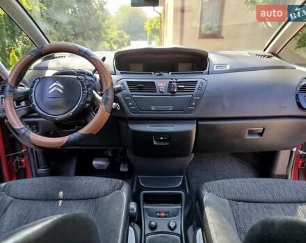 Ситроен Гранд С4 Пикассо 2012 в Тернополе на Automoto.ua Красный Ситроен Гранд С4 Пикассо, объемом двигателя 1.56 л и пробегом 264 тыс. км за 8500 $, фото 32 на Automoto.ua