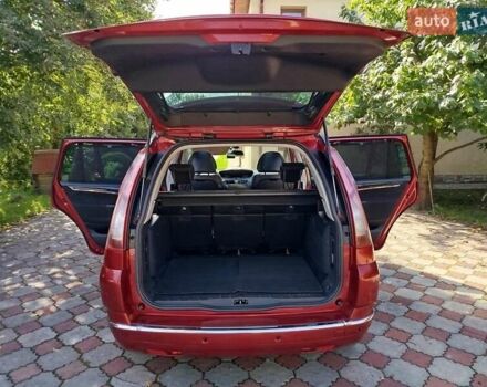 Ситроен Гранд С4 Пикассо 2012 в Тернополе на Automoto.ua Красный Ситроен Гранд С4 Пикассо, объемом двигателя 1.56 л и пробегом 264 тыс. км за 8500 $, фото 20 на Automoto.ua