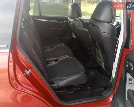 Ситроен Гранд С4 Пикассо 2012 в Черткове на Automoto.ua Красный Ситроен Гранд С4 Пикассо, объемом двигателя 2 л и пробегом 300 тыс. км за 7997 $, фото 35 на Automoto.ua