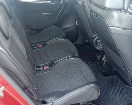 Ситроен Гранд С4 Пикассо 2012 в Черткове на Automoto.ua Красный Ситроен Гранд С4 Пикассо, объемом двигателя 2 л и пробегом 300 тыс. км за 7997 $, фото 70 на Automoto.ua