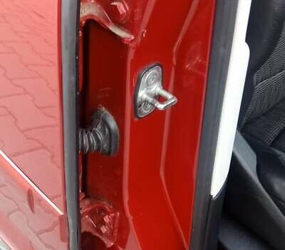 Червоний Сітроен Гранд С4 Пікассо, об'ємом двигуна 2 л та пробігом 300 тис. км за 7997 $, фото 71 на Automoto.ua