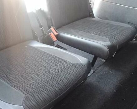 Червоний Сітроен Гранд С4 Пікассо, об'ємом двигуна 2 л та пробігом 300 тис. км за 7997 $, фото 69 на Automoto.ua