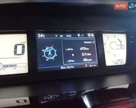 Червоний Сітроен Гранд С4 Пікассо, об'ємом двигуна 2 л та пробігом 300 тис. км за 7997 $, фото 84 на Automoto.ua