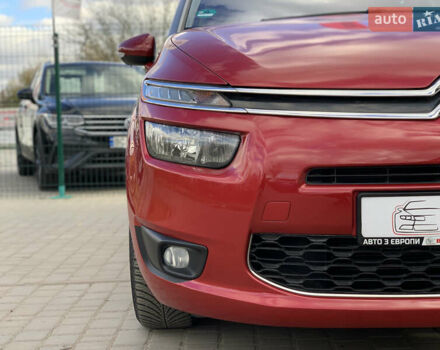 Червоний Сітроен Гранд С4 Пікассо, об'ємом двигуна 1.6 л та пробігом 91 тис. км за 12899 $, фото 8 на Automoto.ua