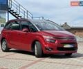 Красный Ситроен Гранд С4 Пикассо, объемом двигателя 1.6 л и пробегом 91 тыс. км за 13400 $, фото 1 на Automoto.ua