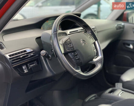 Червоний Сітроен Гранд С4 Пікассо, об'ємом двигуна 1.6 л та пробігом 91 тис. км за 12899 $, фото 23 на Automoto.ua