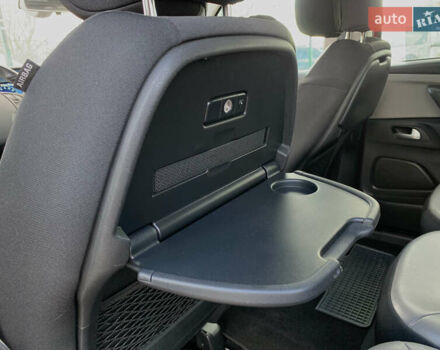 Червоний Сітроен Гранд С4 Пікассо, об'ємом двигуна 1.6 л та пробігом 91 тис. км за 12899 $, фото 28 на Automoto.ua