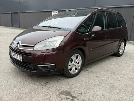 Красный Ситроен Гранд С4 Пикассо, объемом двигателя 1.56 л и пробегом 299 тыс. км за 6200 $, фото 1 на Automoto.ua