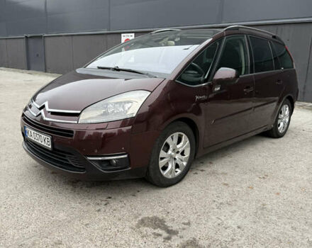Красный Ситроен Гранд С4 Пикассо, объемом двигателя 1.56 л и пробегом 299 тыс. км за 6200 $, фото 1 на Automoto.ua