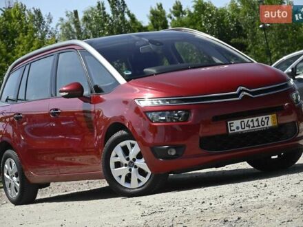 Ситроен Гранд С4 Пикассо 2015 в Бердичеве на Automoto.ua Красный Ситроен Гранд С4 Пикассо, объемом двигателя 1.6 л и пробегом 91 тыс. км за 12950 $, фото 1 на Automoto.ua