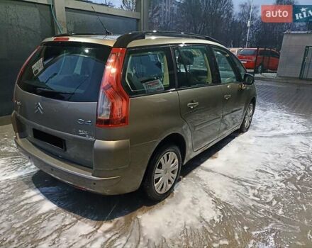 Сітроен Гранд С4 Пікассо, об'ємом двигуна 1.6 л та пробігом 239 тис. км за 5990 $, фото 9 на Automoto.ua