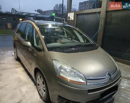 Сітроен Гранд С4 Пікассо, об'ємом двигуна 1.6 л та пробігом 239 тис. км за 5990 $, фото 5 на Automoto.ua