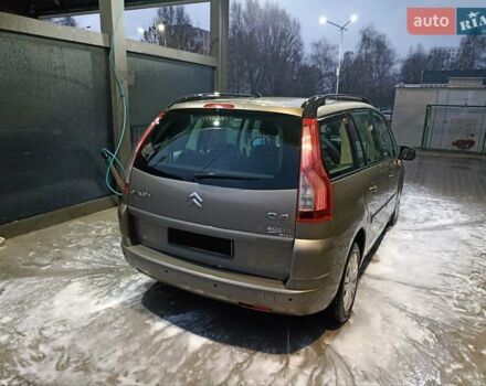 Сітроен Гранд С4 Пікассо, об'ємом двигуна 1.6 л та пробігом 239 тис. км за 5990 $, фото 10 на Automoto.ua