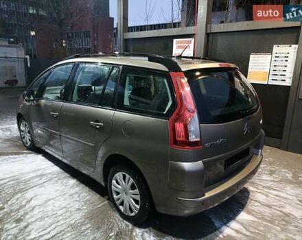 Сітроен Гранд С4 Пікассо, об'ємом двигуна 1.6 л та пробігом 239 тис. км за 5990 $, фото 8 на Automoto.ua