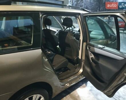 Сітроен Гранд С4 Пікассо, об'ємом двигуна 1.6 л та пробігом 239 тис. км за 5990 $, фото 15 на Automoto.ua