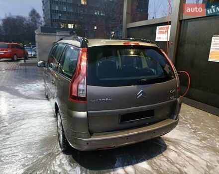 Сітроен Гранд С4 Пікассо, об'ємом двигуна 1.6 л та пробігом 239 тис. км за 5990 $, фото 12 на Automoto.ua