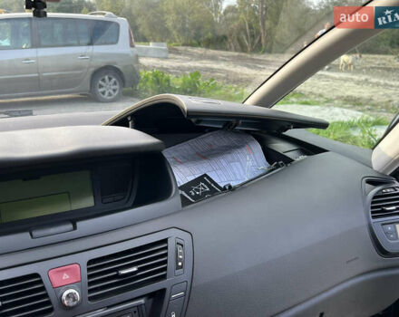 Ситроен Гранд С4 Пикассо, объемом двигателя 1.6 л и пробегом 199 тыс. км за 6200 $, фото 38 на Automoto.ua