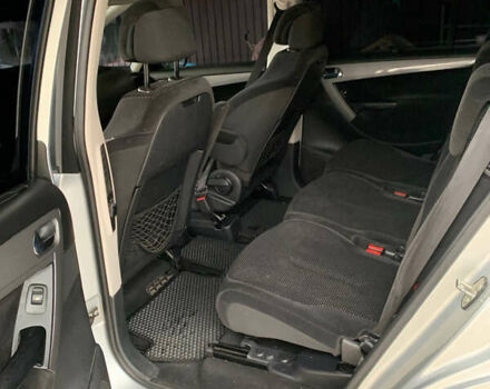 Серый Ситроен Гранд С4 Пикассо, объемом двигателя 1.6 л и пробегом 317 тыс. км за 5700 $, фото 10 на Automoto.ua