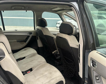 Серый Ситроен Гранд С4 Пикассо, объемом двигателя 1.6 л и пробегом 315 тыс. км за 3650 $, фото 14 на Automoto.ua