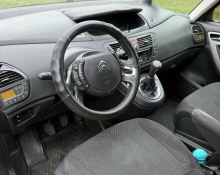 Серый Ситроен Гранд С4 Пикассо, объемом двигателя 1.6 л и пробегом 300 тыс. км за 4999 $, фото 4 на Automoto.ua