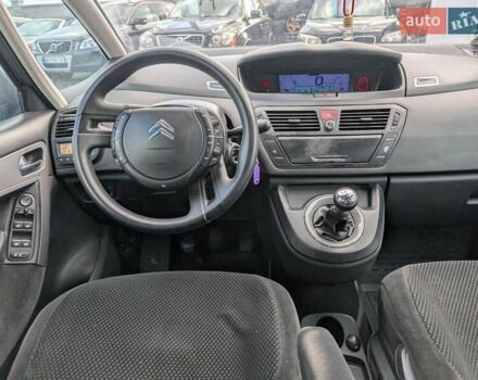Ситроен Гранд С4 Пикассо 2008 в Ровно на Automoto.ua Серый Ситроен Гранд С4 Пикассо, объемом двигателя 1.6 л и пробегом 269 тыс. км за 4995 $, фото 32 на Automoto.ua