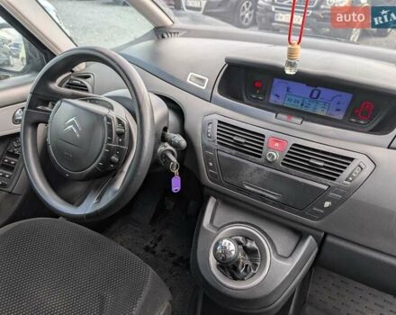 Ситроен Гранд С4 Пикассо 2008 в Ровно на Automoto.ua Серый Ситроен Гранд С4 Пикассо, объемом двигателя 1.6 л и пробегом 269 тыс. км за 4995 $, фото 38 на Automoto.ua
