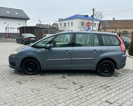 Серый Ситроен Гранд С4 Пикассо, объемом двигателя 1.6 л и пробегом 315 тыс. км за 3650 $, фото 3 на Automoto.ua