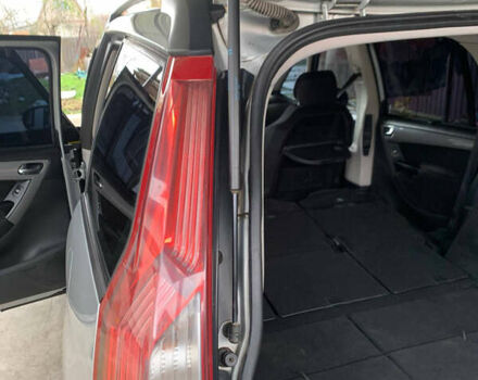 Серый Ситроен Гранд С4 Пикассо, объемом двигателя 1.6 л и пробегом 317 тыс. км за 5700 $, фото 22 на Automoto.ua